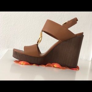 Plantform shoes